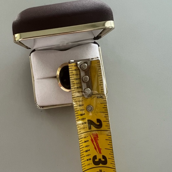 14K Yellow Gold & Black Onyx Large Oval Ring - Picture 7 of 10